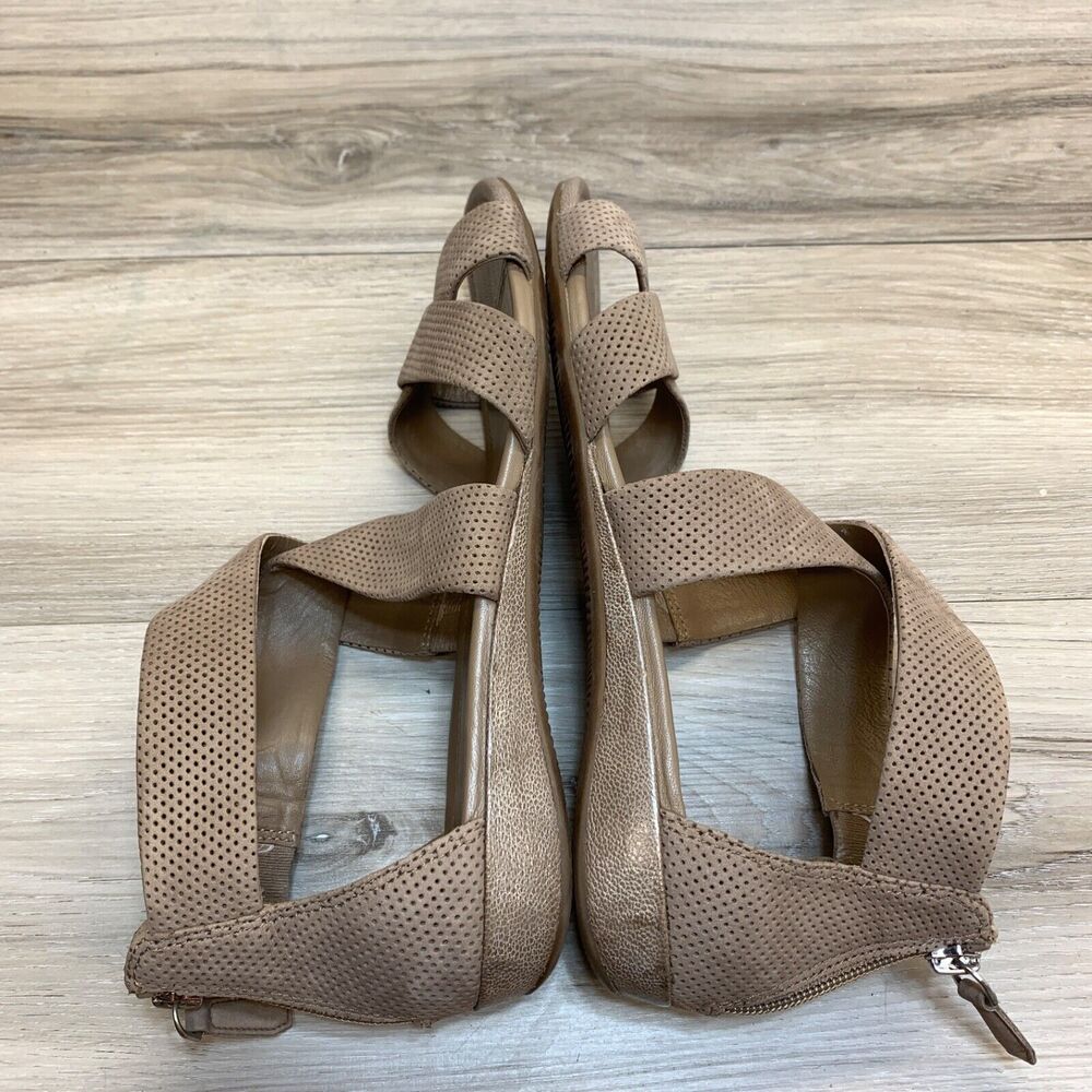 Ecco Sandals Womens 39 US 8 Bouillon Brown Criss Cross Leather Strappy Gladiator - Picture 2 of 12